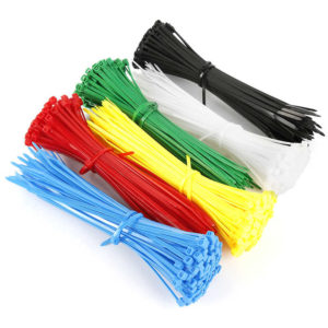 Amarras Plasticas 150 mm de largo para cable de ramales de moto Color celeste