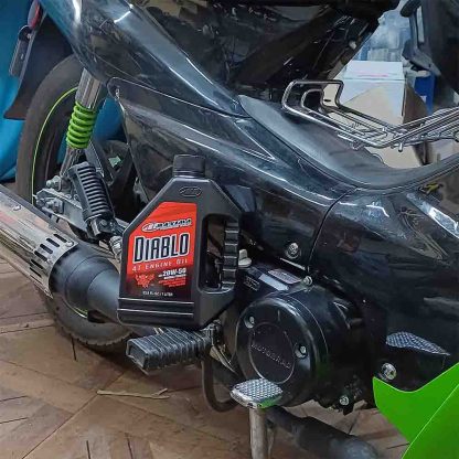 Aceite para motos MAXIMA DIABLO  20 w 50 mineral - Imagen 2